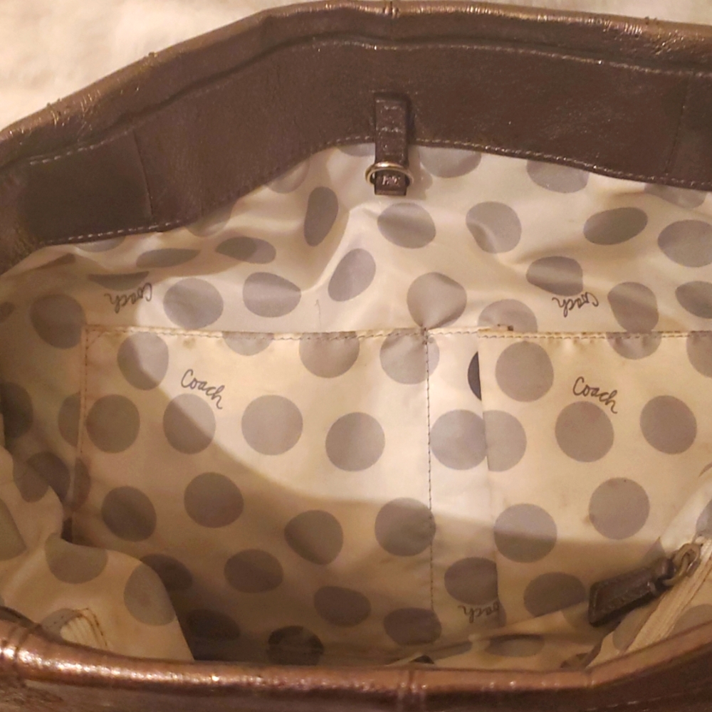 Authentic COACH  Metallic Tote Bag - Picture 9 of 15